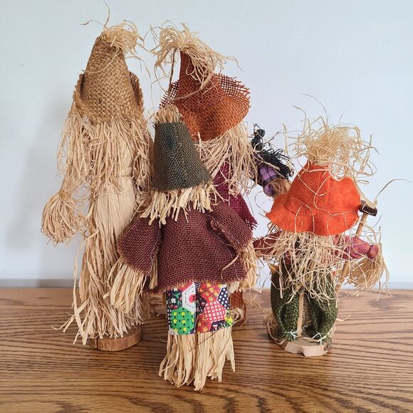 Four Scarecrow Friends Tabletop Harvest Decorations Fall Autumn Halloween Decor - Picture 8 of 10